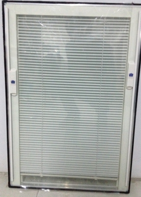 پرده های فلزی درب 5 میلی متری 19A ونیزی در داخل پنجره شیشه ای به سبک مینیمالیستی OEM